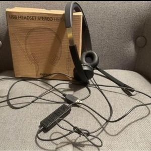 Like NEW Logitech H570e USB wired headset